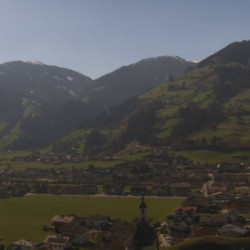 Webcam Hippach / Vorderlanersbach - Rastkogel